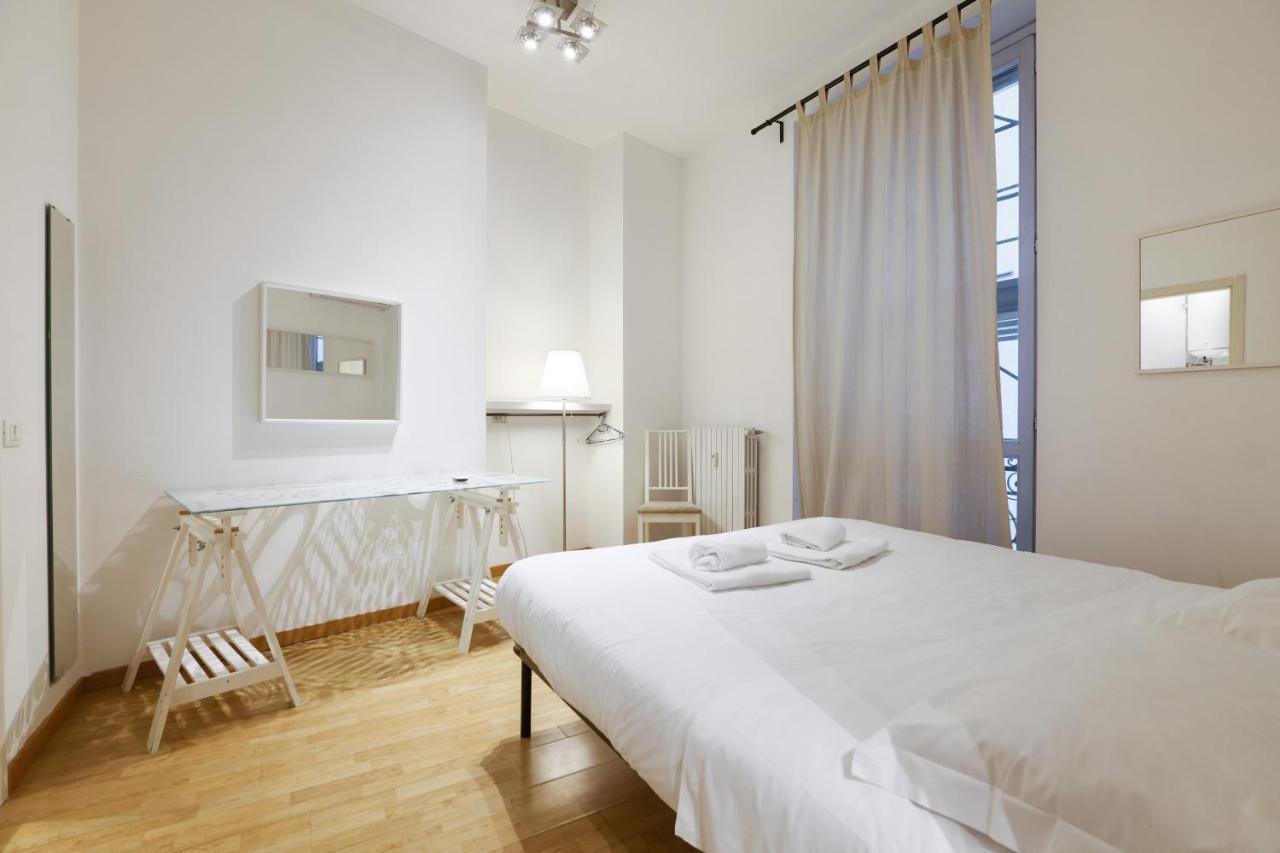 Luminoso Appartamento Con Balcone In Cadorna มิลาน ภายนอก รูปภาพ